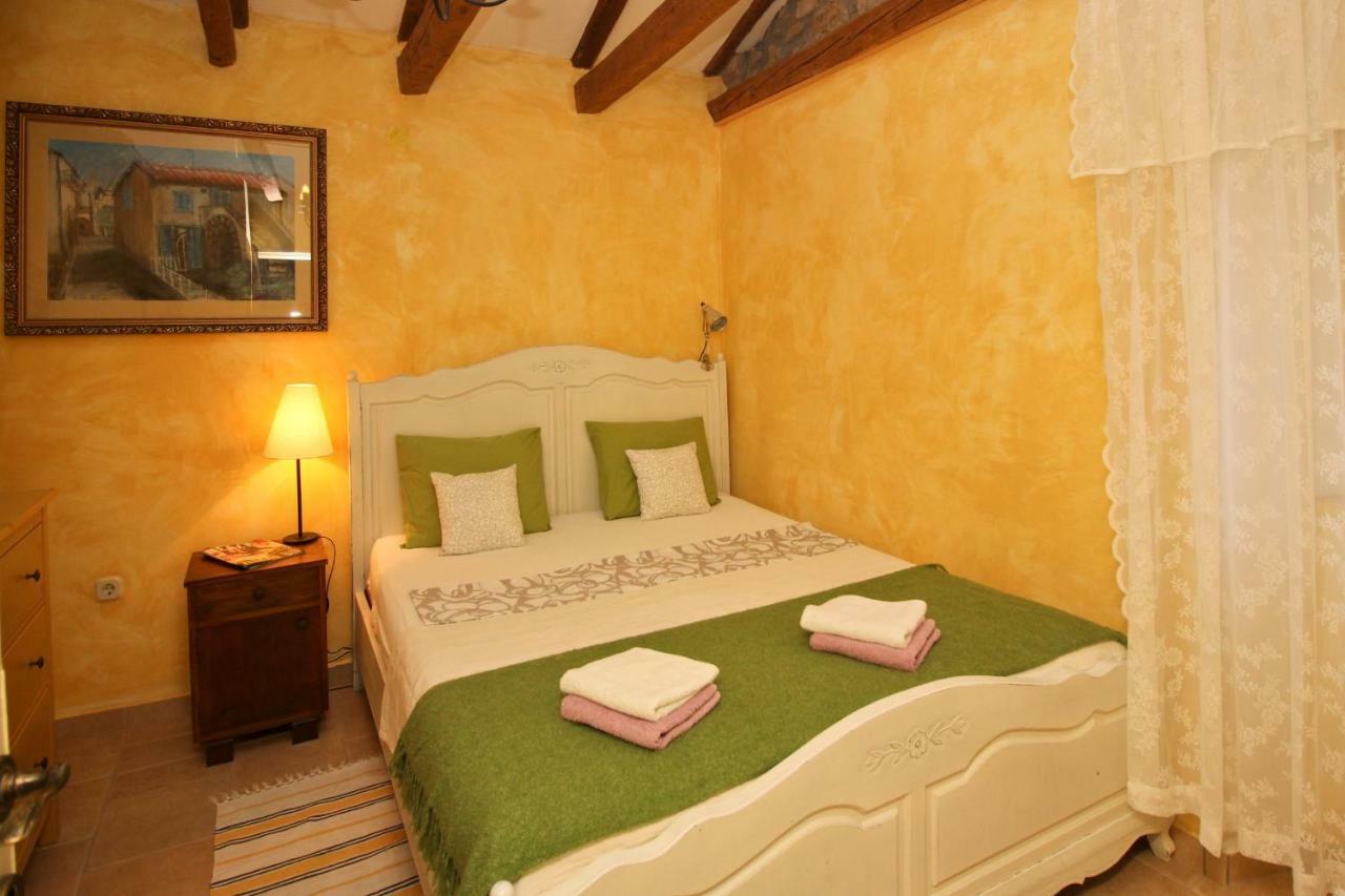 Apartment Olive Garden Punat Buitenkant foto